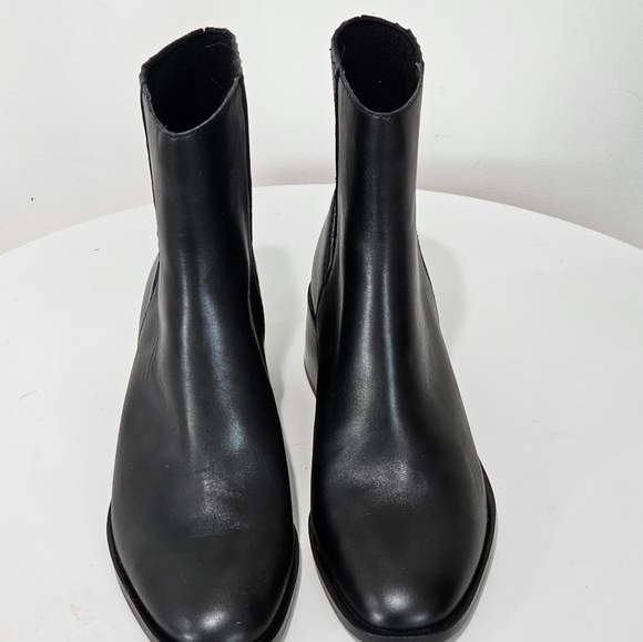 Dolce Vita Martey H2O Waterproof Bootie - Picture 5 of 6
